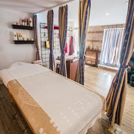 Aparthotel Castrum Novum Szálloda Novigrad Istria