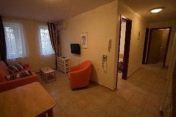 Szálloda Aparthotel Castrum Novum