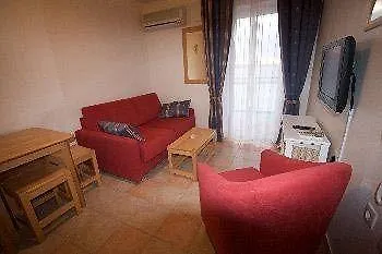 Aparthotel Castrum Novum