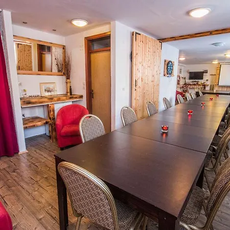 Aparthotel Castrum Novum 3*