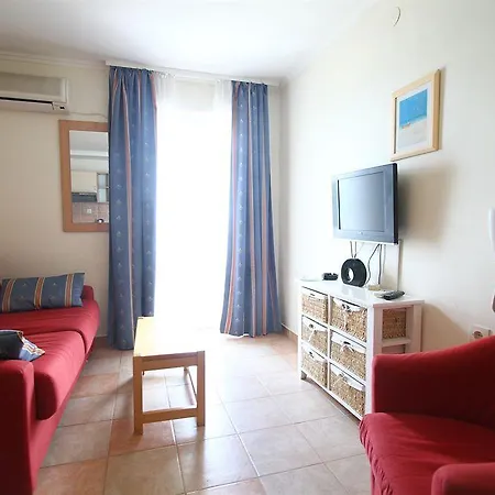 Aparthotel Castrum Novum Szálloda