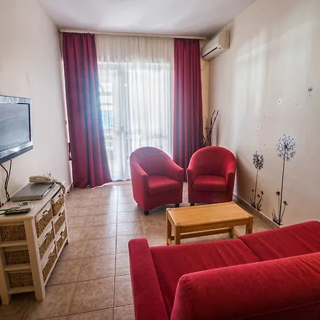 Szálloda Aparthotel Castrum Novum