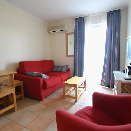 Hotel Aparthotel Castrum Novum 3*